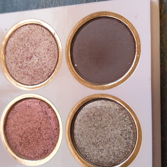 Koko x Kylie Cosmetics palette - Picture 5 of 7